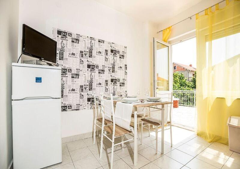 Apartments Tepavac Novi Vinodolski Exterior photo